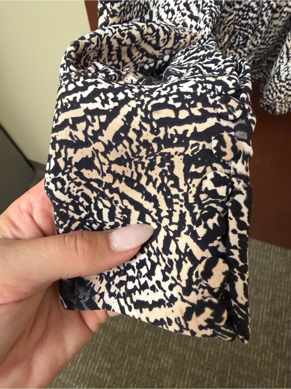 4 Small Blouse Bundle - Picture 4 of 13